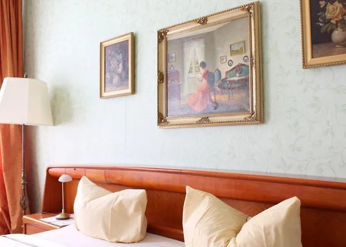 Hotell Literaturhotel 3*