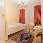 Literaturhotel 3* Berlín