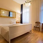 Literaturhotel 호텔