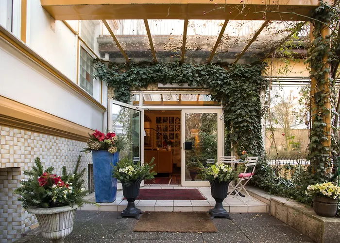 Literaturhotel Hotel 3*