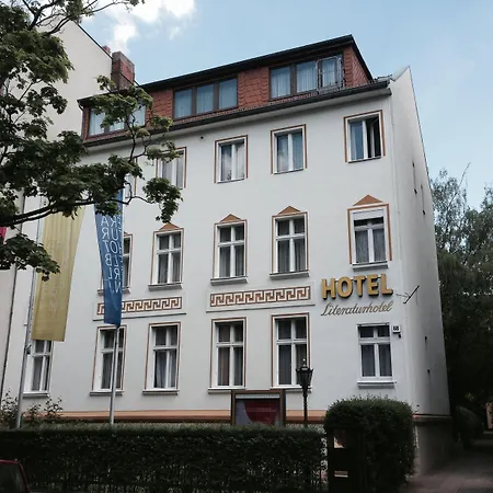 Отель Literaturhotel 3*