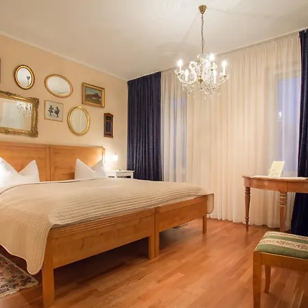 Literaturhotel Отель 3*