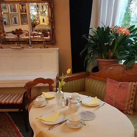 Отель Literaturhotel Берлин